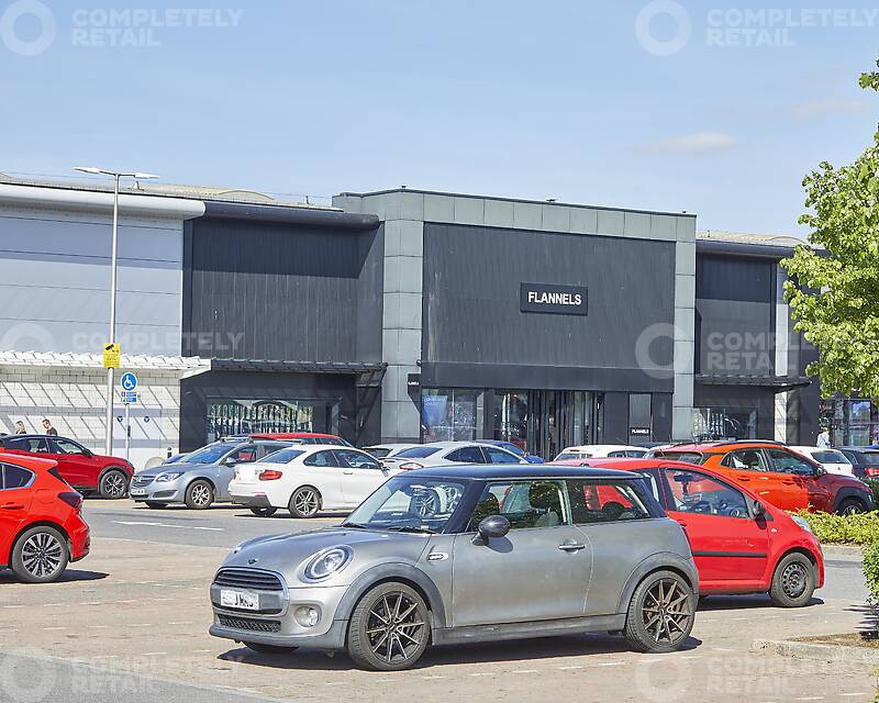 Cyfarthfa Shopping Park, Merthyr Tydfil - Picture 2025-06-30-15-03-37