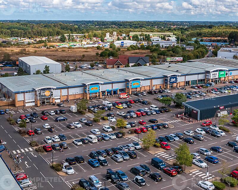 Longwater Retail Park, Norwich - Picture 2022-11-10-16-20-10