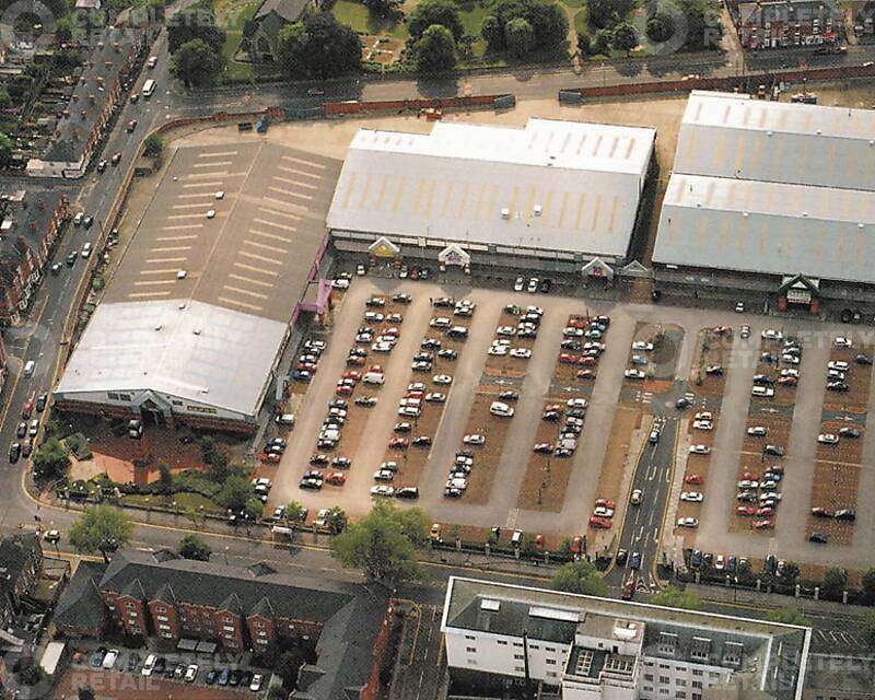 CR_RW_3087_Castle_Retail_Park_Nottingham_picture_1