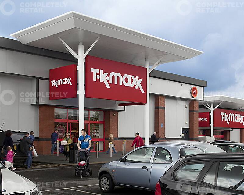 Chilwell Retail Park - Picture 8