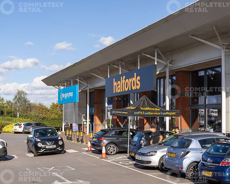 Chilwell Retail Park 03