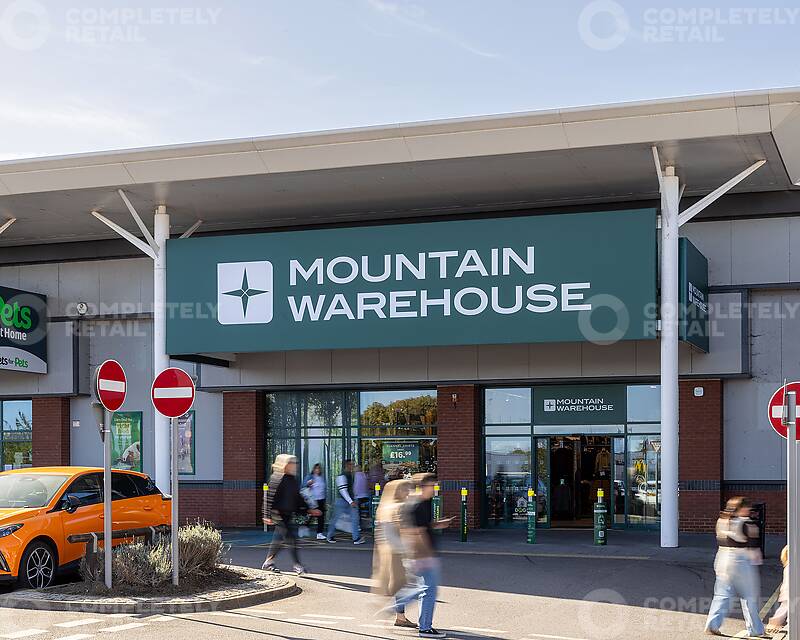 Chilwell Retail Park 04