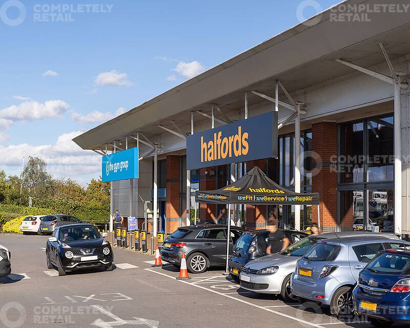 Chilwell Retail Park 03