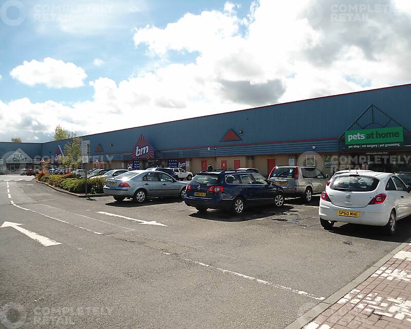 St Catherines Retail Park (South) - Picture 3