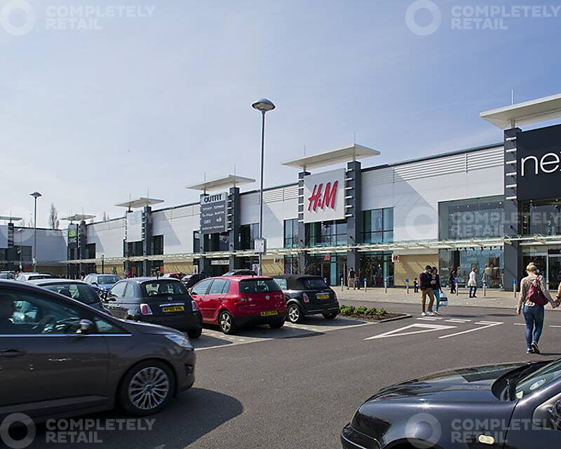 Brotherhood Shopping Park - Picture 14