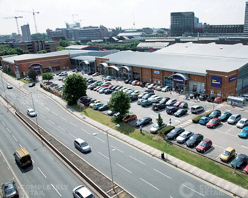 Station Shopping Park, Reading - Picture 2023-02-06-17-05-28