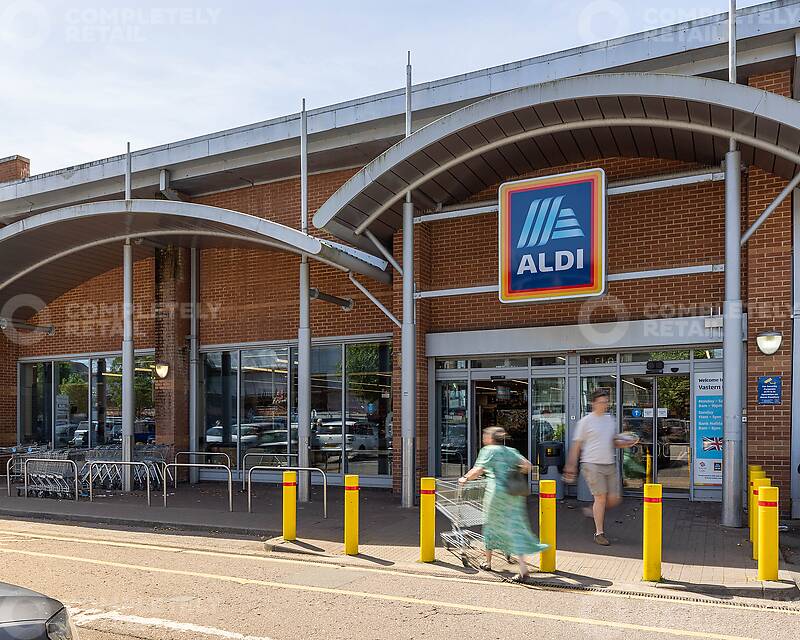 Station Shopping Park 5