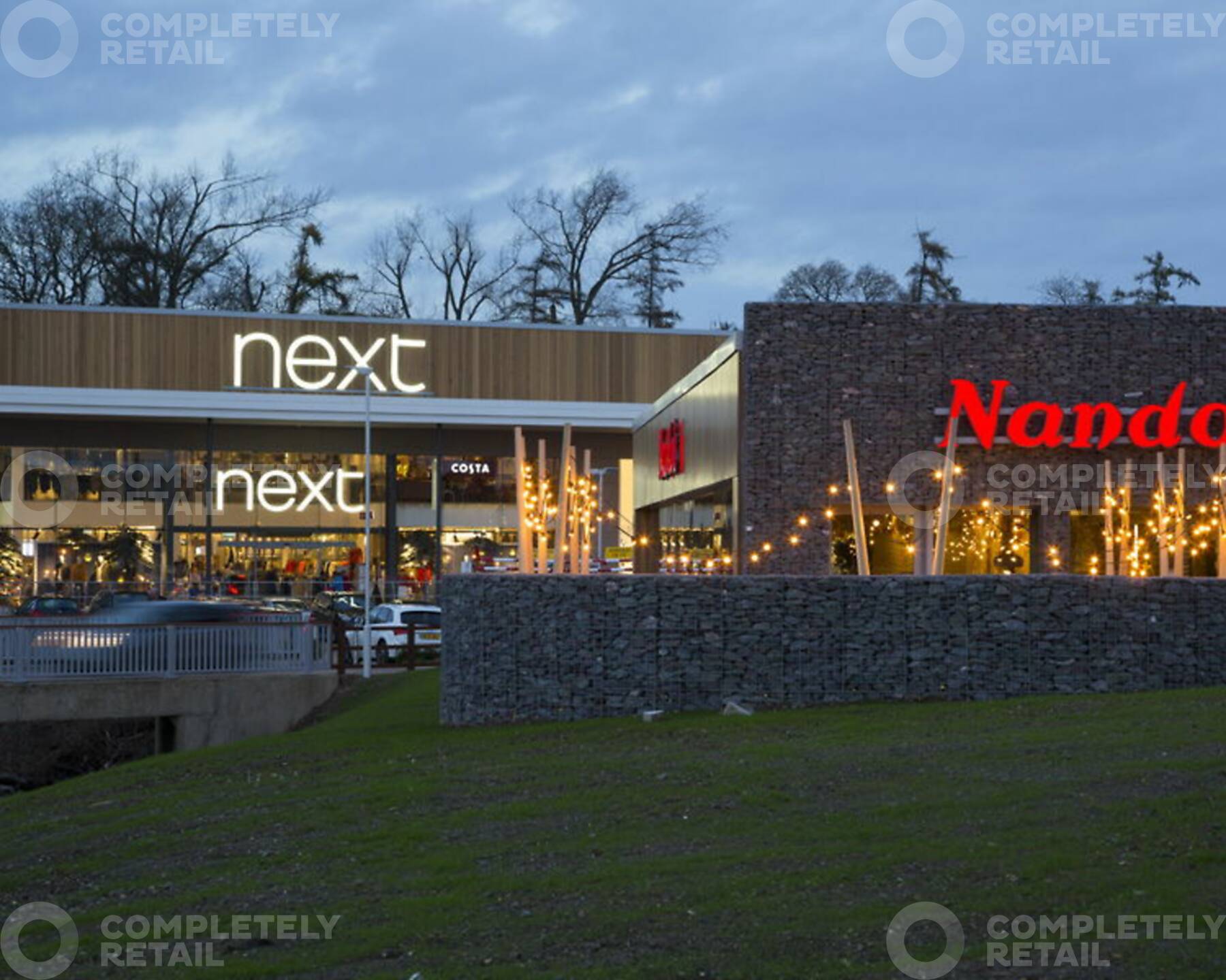 Elliott's Field Shopping Park