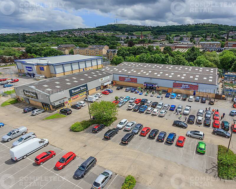 Baildon Bridge Retail Park 28.06.17