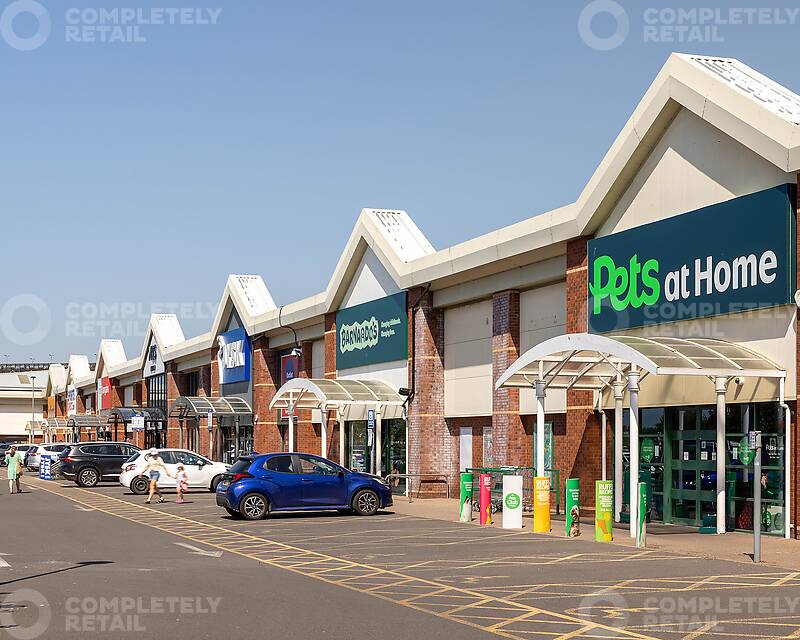 Riverside Retail Park 03