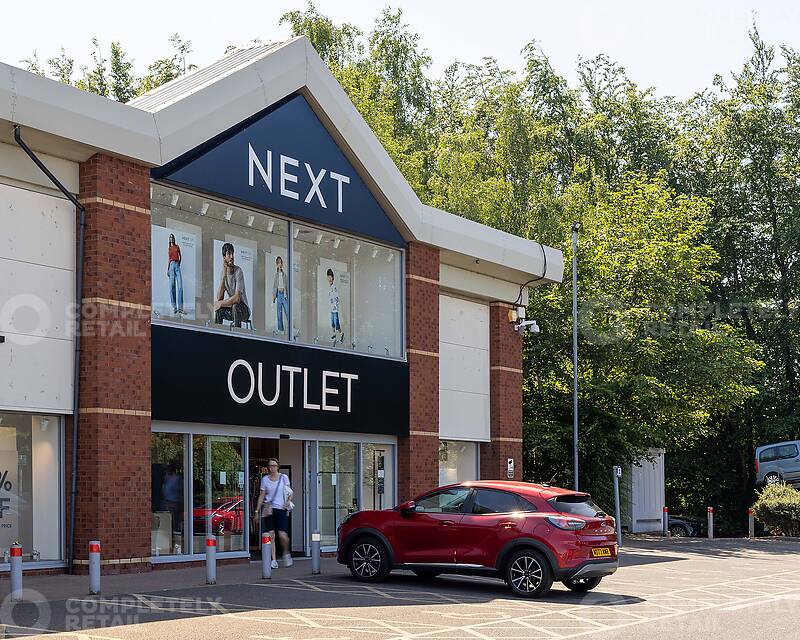 Riverside Retail Park 04