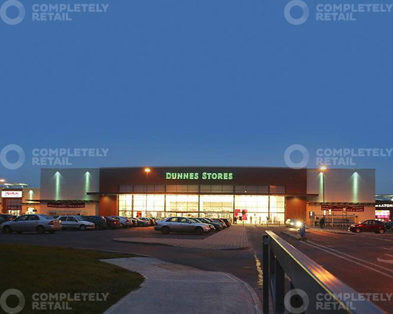 Childers Road Retail Park - Picture 1
