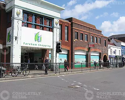 39 10 Westbury Mall, Fareham Shopping Centre, West Street, PO16 0PQ