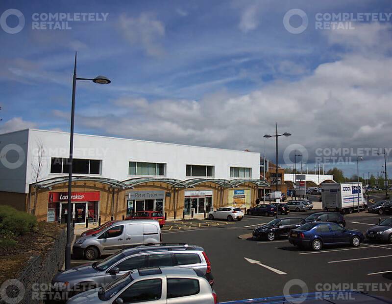 Kingston Court Retail Park