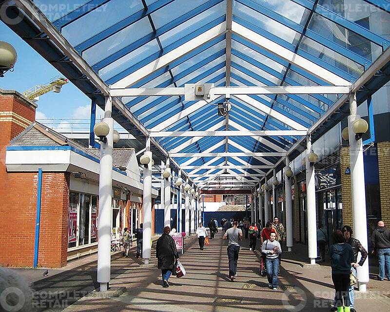 CR_SC_4545_Princesmead_Shopping_Centre_Farnborough_picture_4