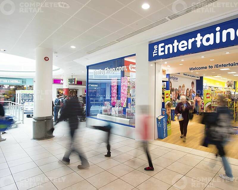 Queens Arcade Pic 2