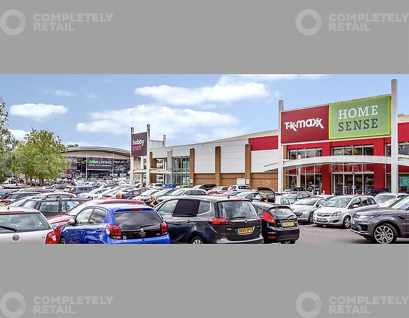St Peters Wharf Retail Park
