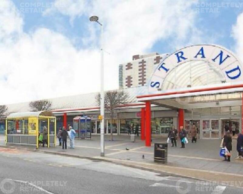 Strand Shopping Centre - Picture 2