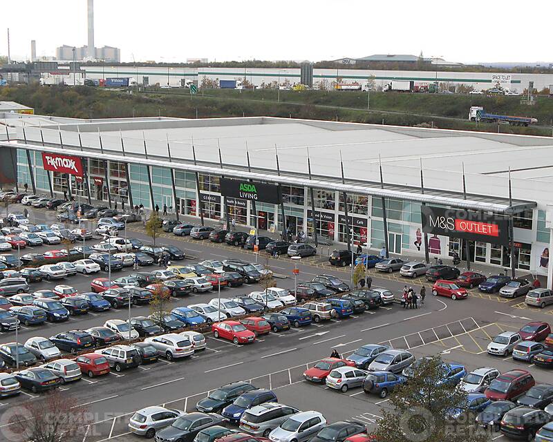 Thurrock Shopping Park, West Thurrock - Picture 2022-11-04-17-07-49