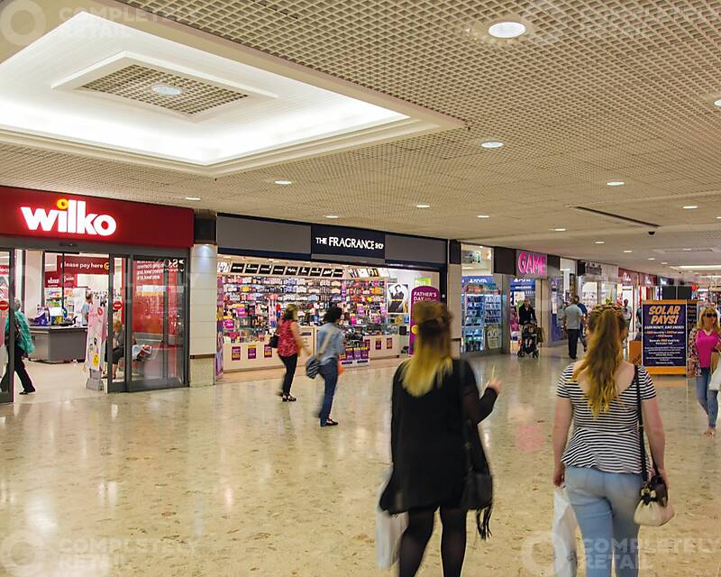 Pentagon Shopping Centre - Picture 10