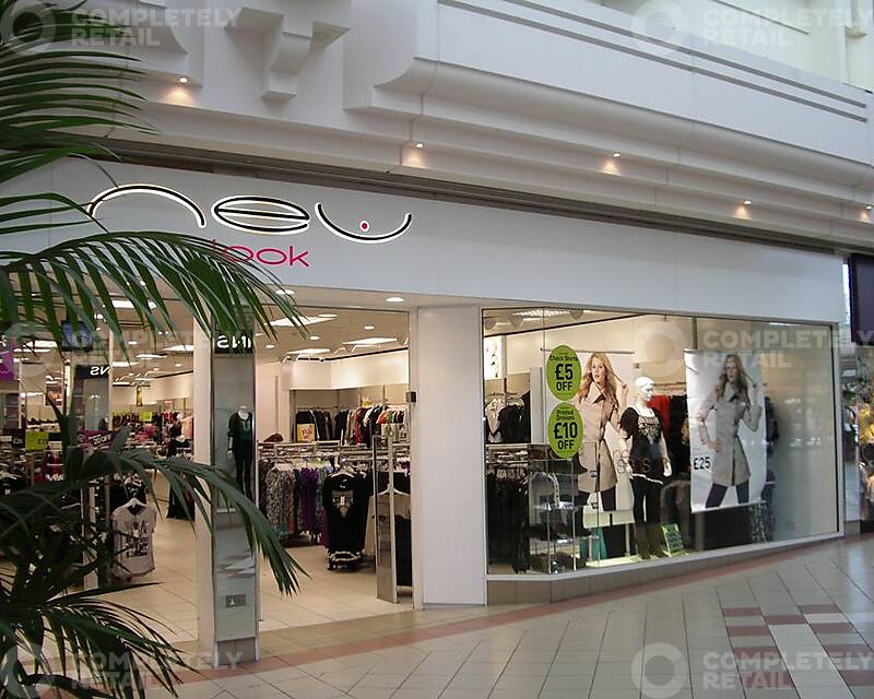 The Swan Shopping Centre - Picture 4
