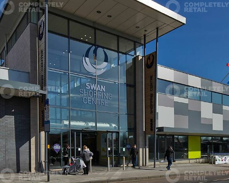 The Swan Shopping Centre - Picture 6
