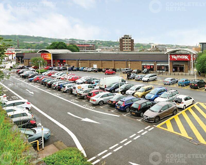 Burnley Retail Park - Picture 1