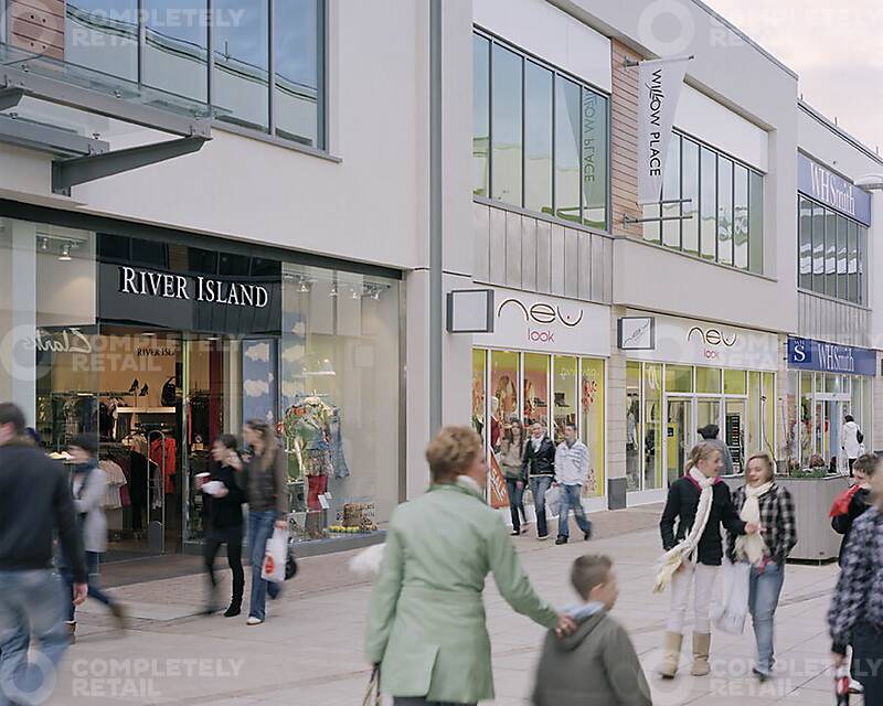 Willow Place & Corby Town Shopping - Picture 12