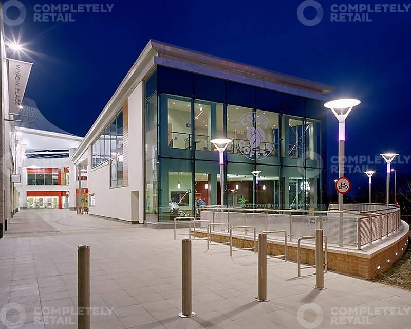Willow Place & Corby Town Shopping - Picture 14