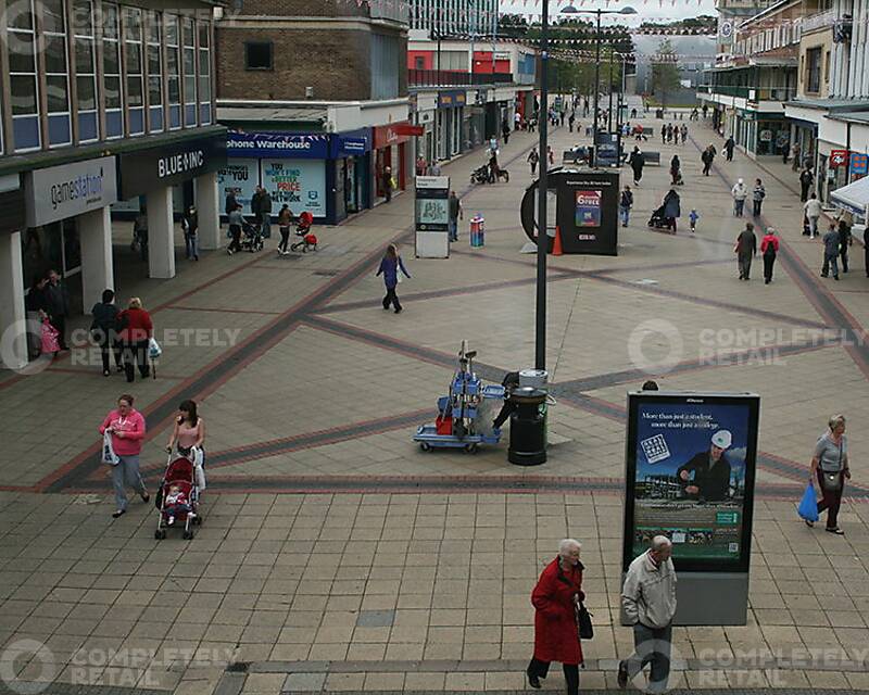Willow Place & Corby Town Shopping - Picture 17