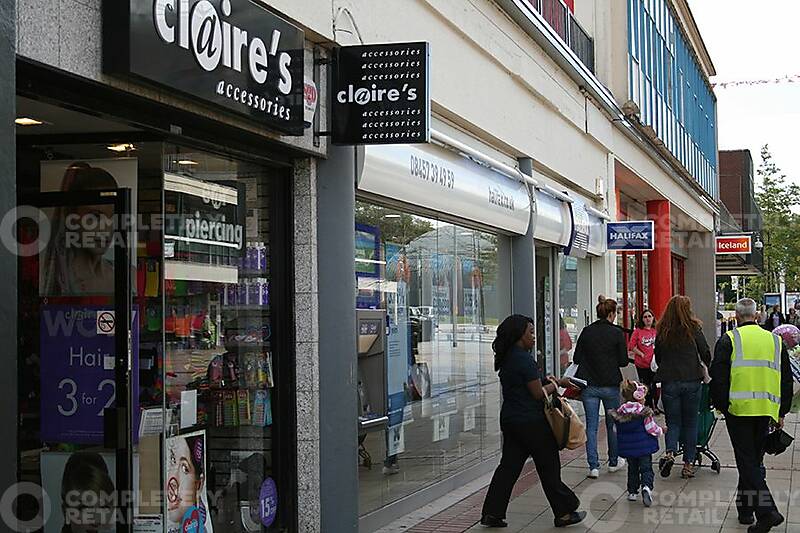 Willow Place & Corby Town Shopping - Picture 19