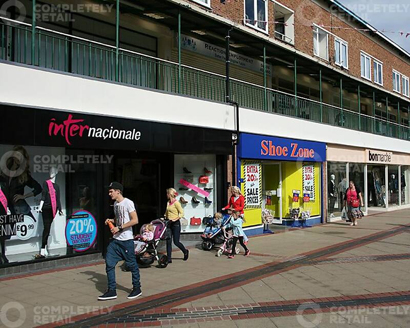 Willow Place & Corby Town Shopping - Picture 20