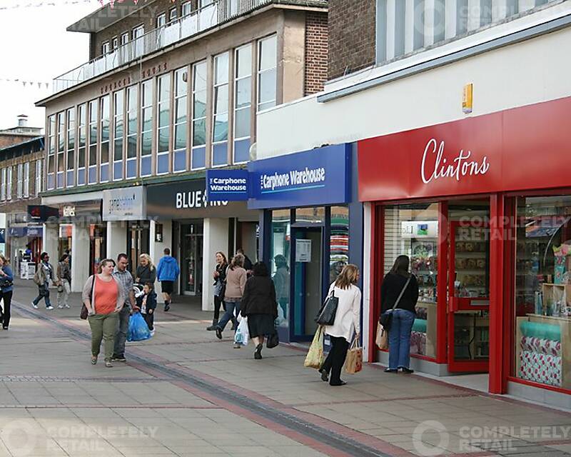 Willow Place & Corby Town Shopping - Picture 22