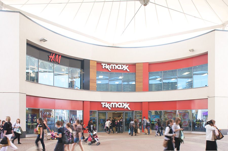 Willow Place & Corby Town Shopping - Picture 7