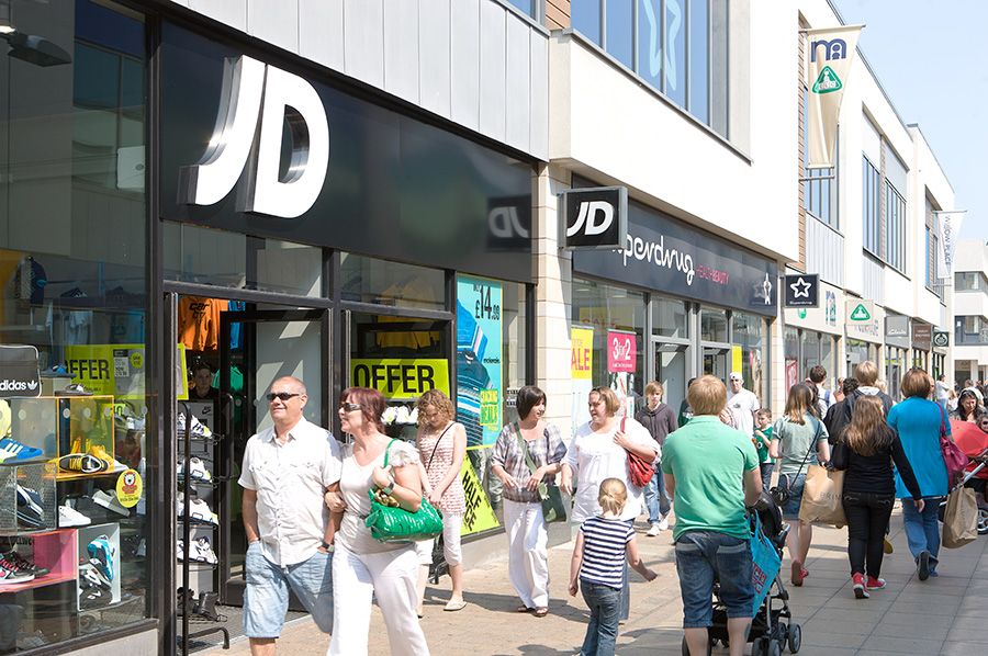 Willow Place & Corby Town Shopping - Picture 8