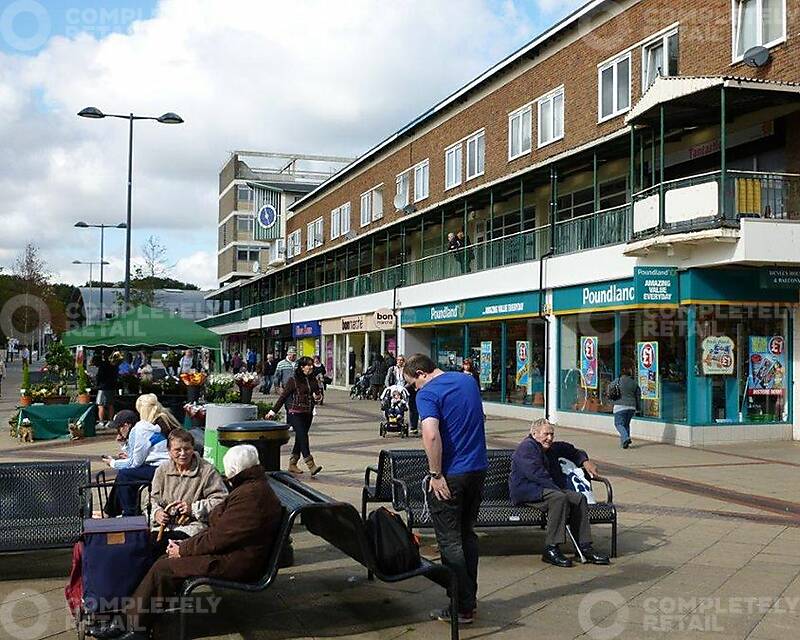 Willow Place & Corby Town Shopping - Picture 9