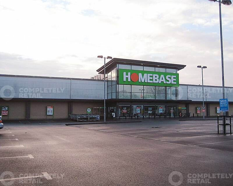 Southam Road - Homebase - Picture 1