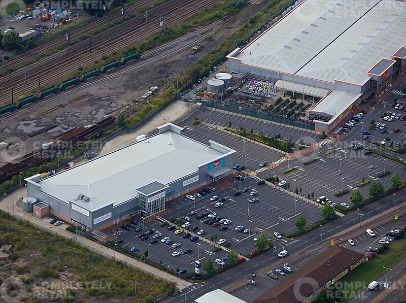 Maskew Avenue Retail Park