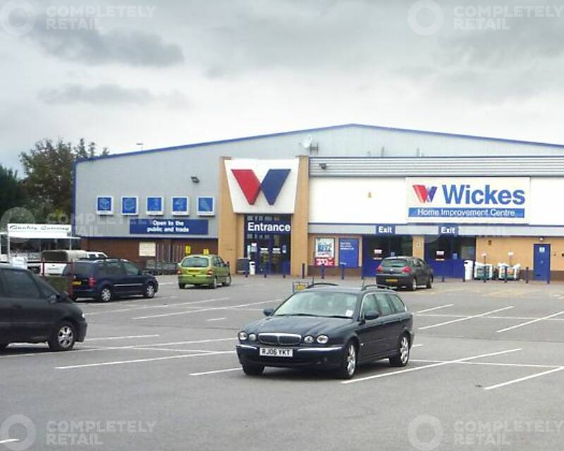 Lynx West Trading Estate - Wickes - Picture 1