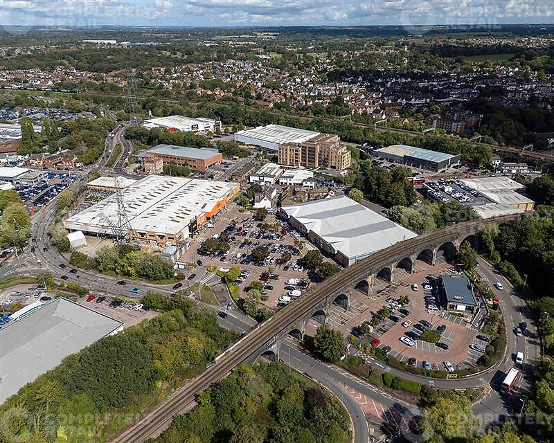 Arches Retail Park, Watford - Picture 2025-11-05-10-26-25