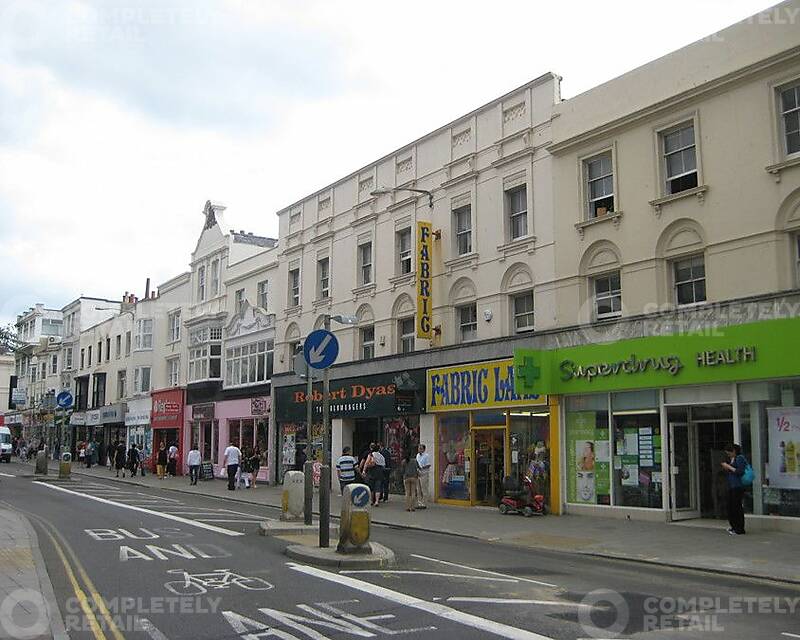 70-82 Western Road - Picture 2