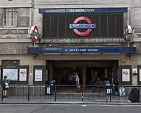 St James's Park Underground Station