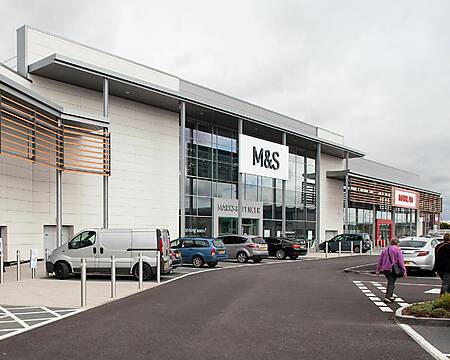A1 Retail Park