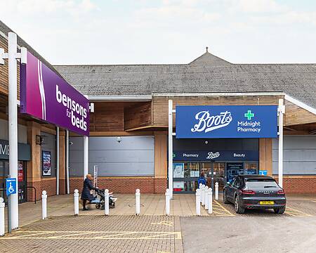 Blackwater Shopping Park