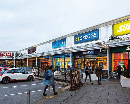 Deepdale Shopping Park