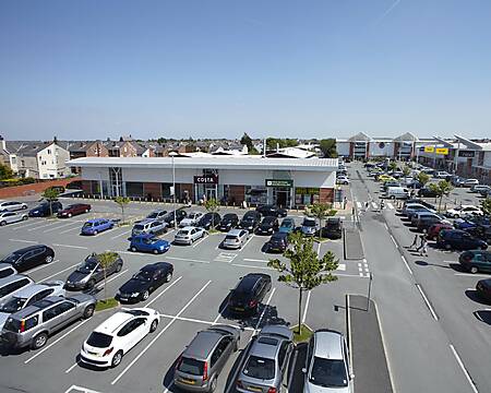 Central 12 Shopping Park