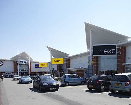 Central 12 Shopping Park