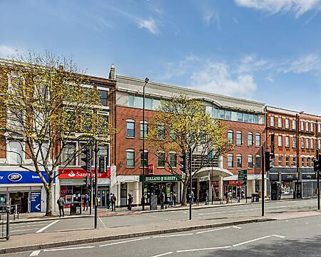 Nags Head Shopping Centre
